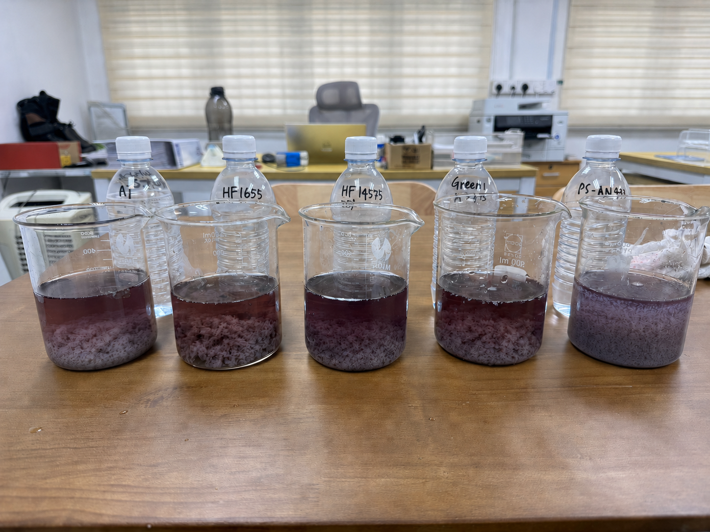 Jüngste Firmenblogs über Good News! Hengfeng A1655 Selected as the Optimal Laboratory Sewage Treatment Solution in Malaysia