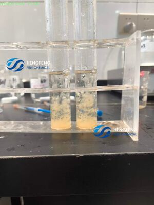 comprar Polyacrylamida catiónica en polvo CPAM con un contenido sólido elevado >= 88% Floculante para el tratamiento de aguas municipales con pH 3-7 Fabricación en línea